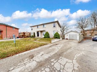 28 Athenia Ct, Toronto, ON M1E2C1