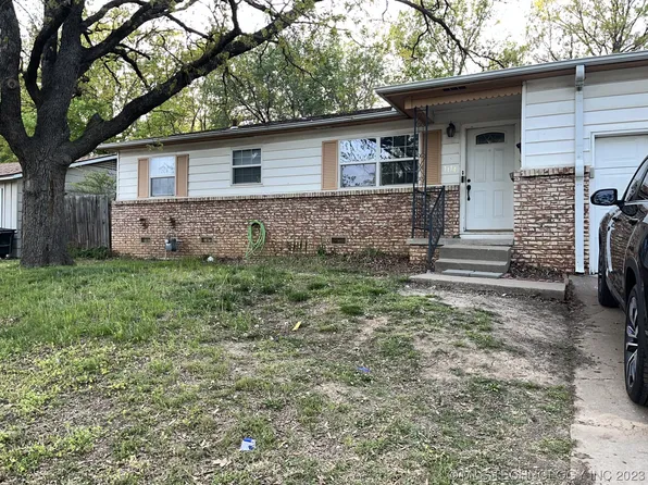 1114 N Hickory Ave, Sand Springs, OK 74063