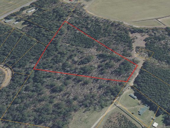 4th image of 344 Tucker Road