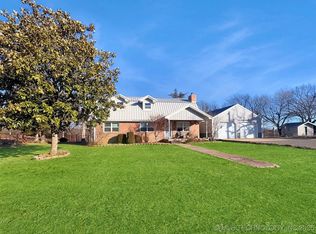 12898 W 835th Rd, Tahlequah, OK 74464