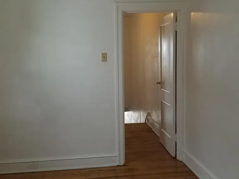 108 E Tulpehocken St — Photo 13