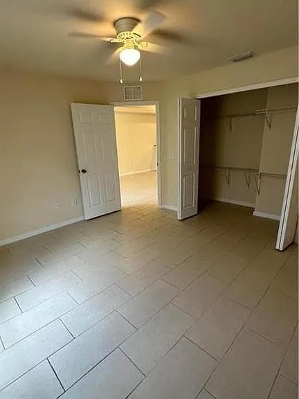 1712 SW 32nd St — Photo 12