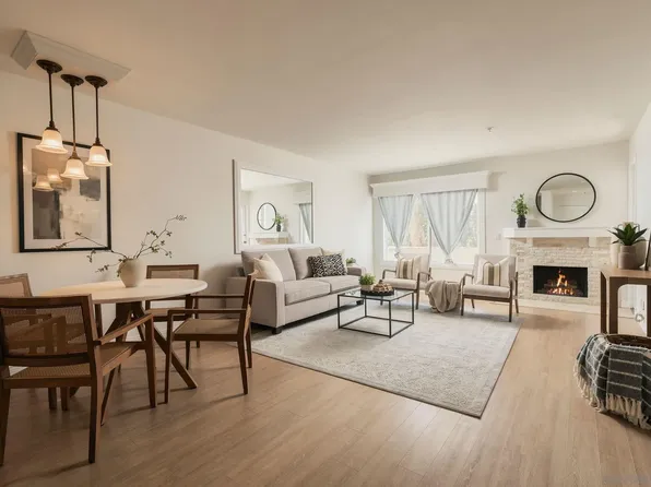 5665 Friars Rd Unit 204, San Diego, CA 92110