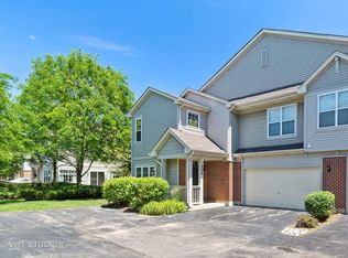 2248 Vanderbilt Dr, Geneva, IL 60134