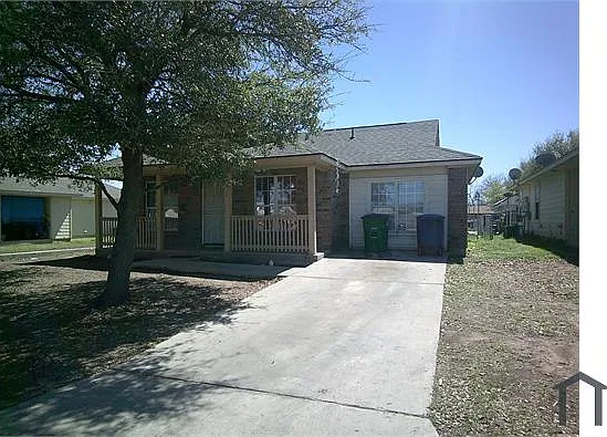 322 Susanwood Dr — Photo 1