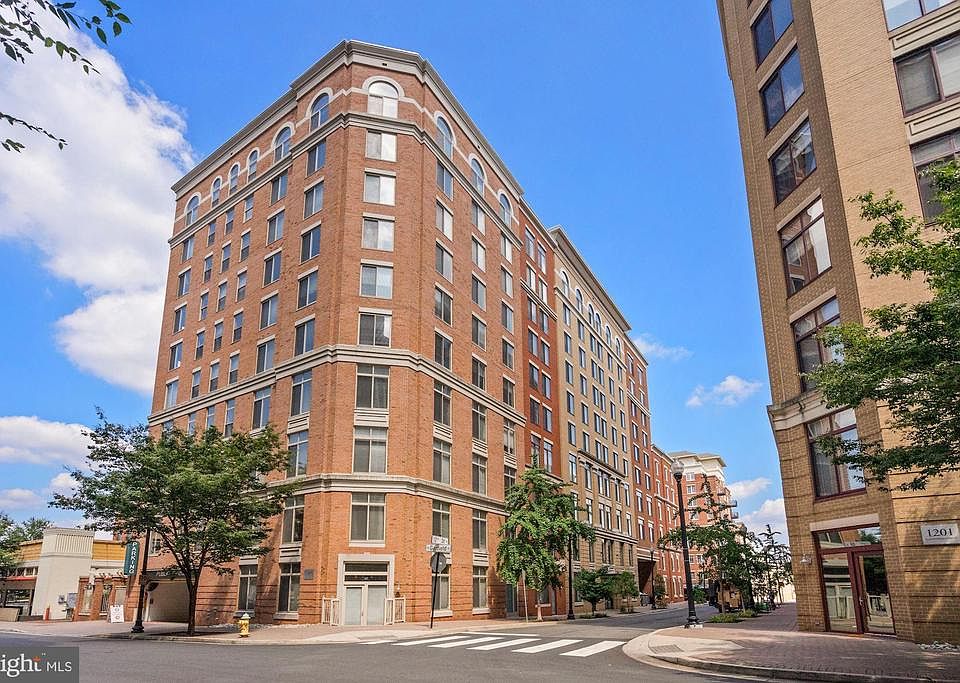 1st image of 1205 Garfield St #410