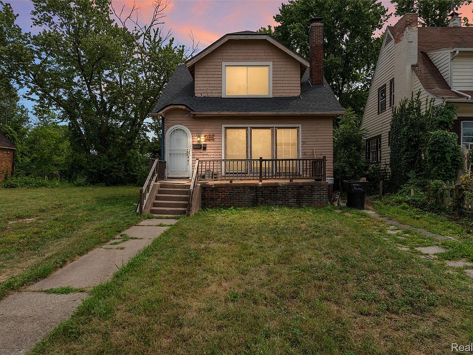 1st image of 14344 Mark Twain St