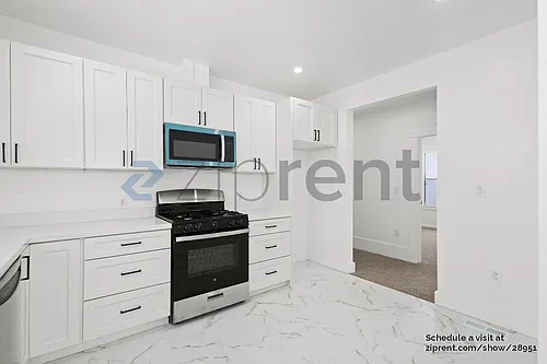 2306 108th Ave Photo 1