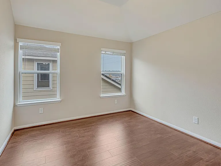 17602 Stamford Oaks Dr — Photo 29