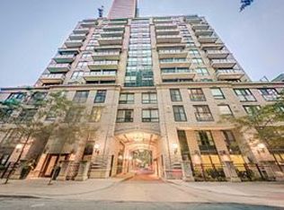 35 Hayden St #105, Toronto, ON M4Y 3C3