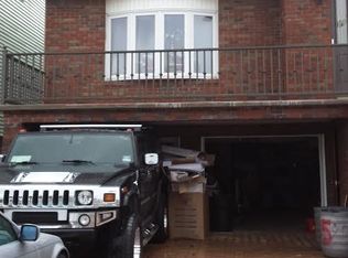 505 Avenue C, Bayonne, NJ 07002