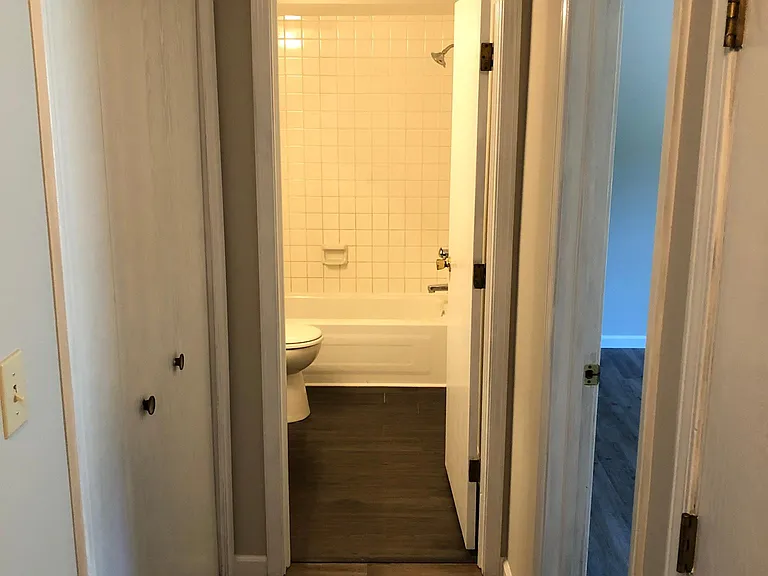 588 Holly Ct S — Photo 12