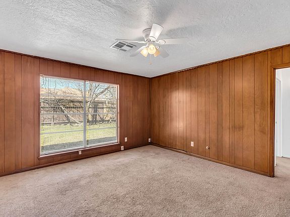 2nd image of 7510 Hummingbird Ln