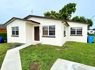 5532 SW 22nd St, Hollywood, FL 33023