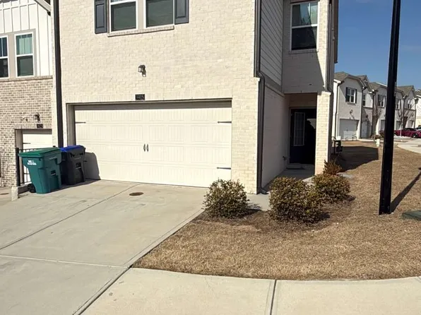 3915 Holland Grove Rd, Lawrenceville, GA 30044