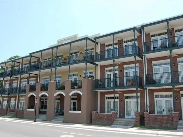 108 S Alcaniz St Unit 308, Pensacola, FL 32502