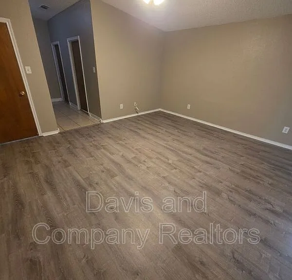 4422 Fairgate Dr — Photo 26