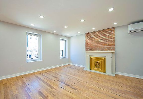 2nd image of 1150 Lafayette Ave #1