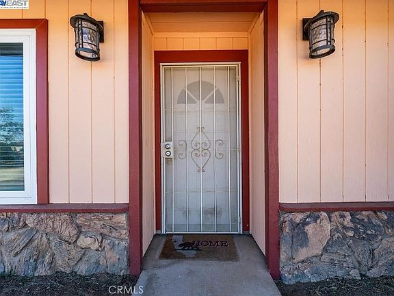 3rd image of 21019 Rambling Rd