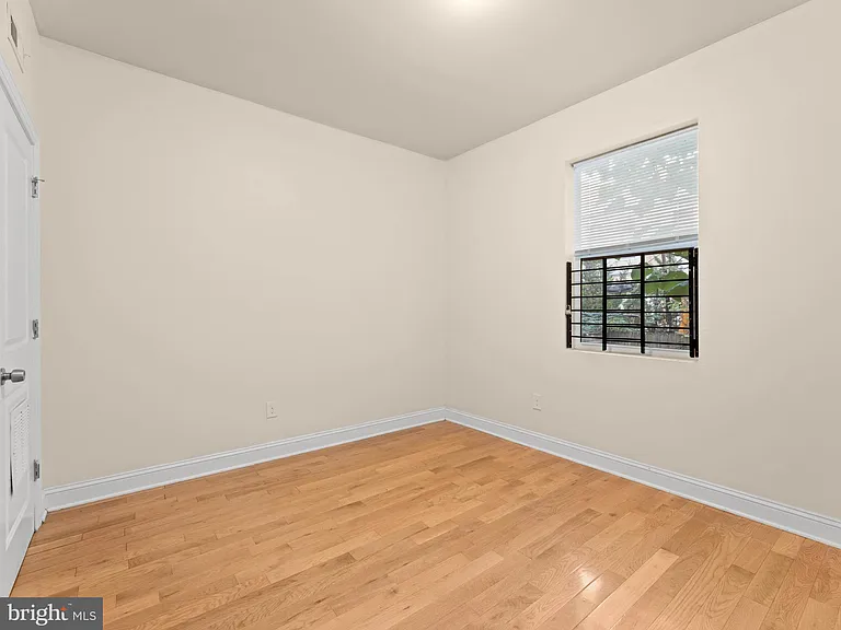 1813 N 18th St #2 — Photo 10