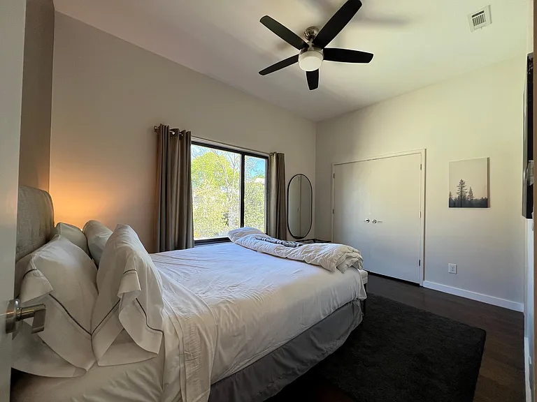 504 Morgan St NE — Photo 24