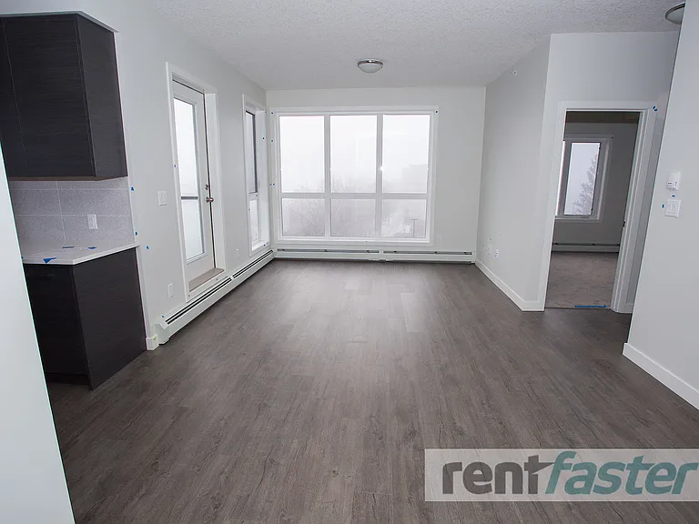 588 Griesbach Parade NW — Photo 19