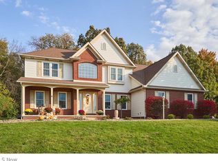 3489 Ramsgate St NW, North Canton, OH 44720