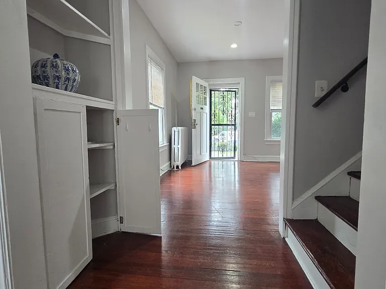 1353 Kennedy St NW — Photo 11