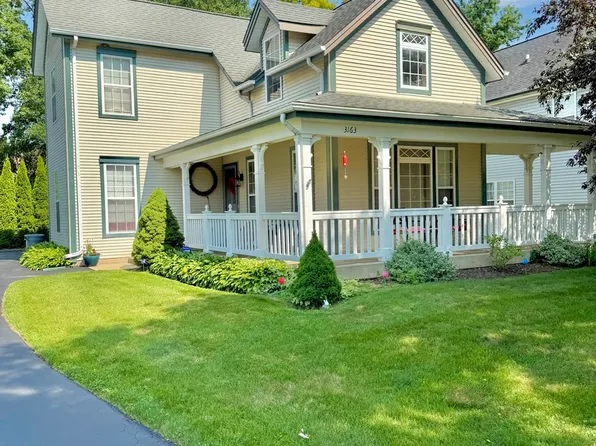 3163 Country Ln, Waukegan, IL 60087
