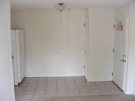 5th image of 115 N Park St #3