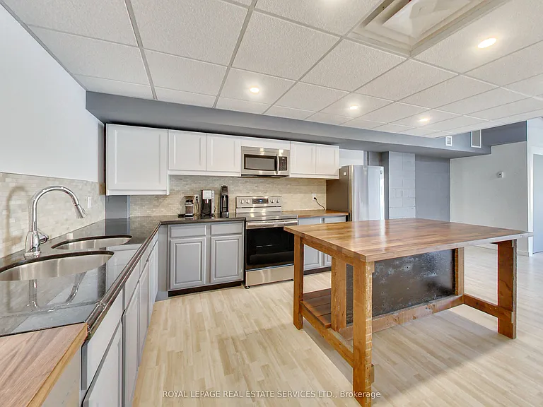 300 New Toronto St #7 — Photo 14