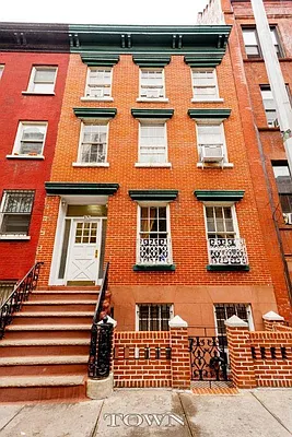 Rented by Town Residential | media 17