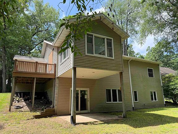 2nd image of 15312 Carriage Way