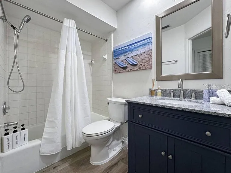 10075 W Bay St — Photo 7
