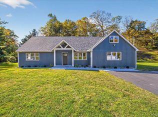 64 Meadow Ln, Katonah, NY 10536