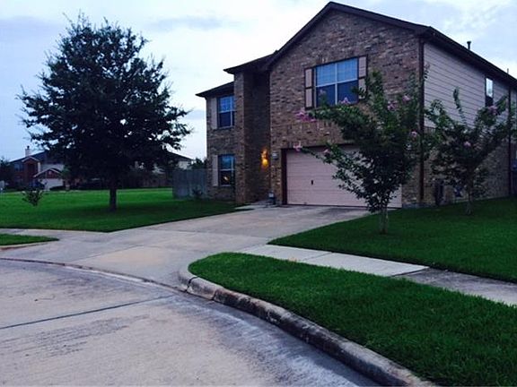 2nd image of 16222 Aspen Arbor Ct