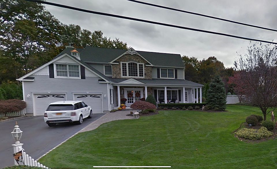1st image of 8 Geneva Pl