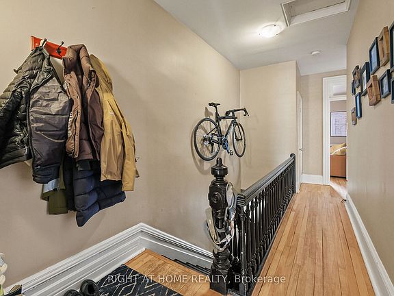 4th image of 93 Gilmour St