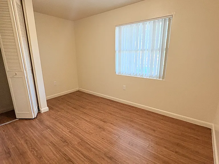 305 Balfour Dr #120 — Photo 14