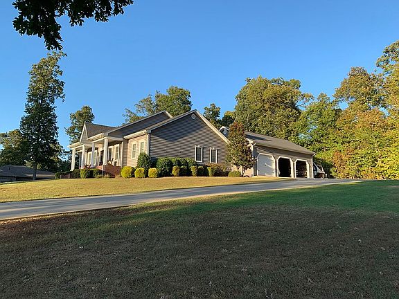2nd image of 354 Woodridge Dr