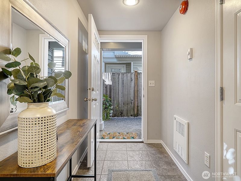 3rd image of 8529 Midvale Avenue N #C