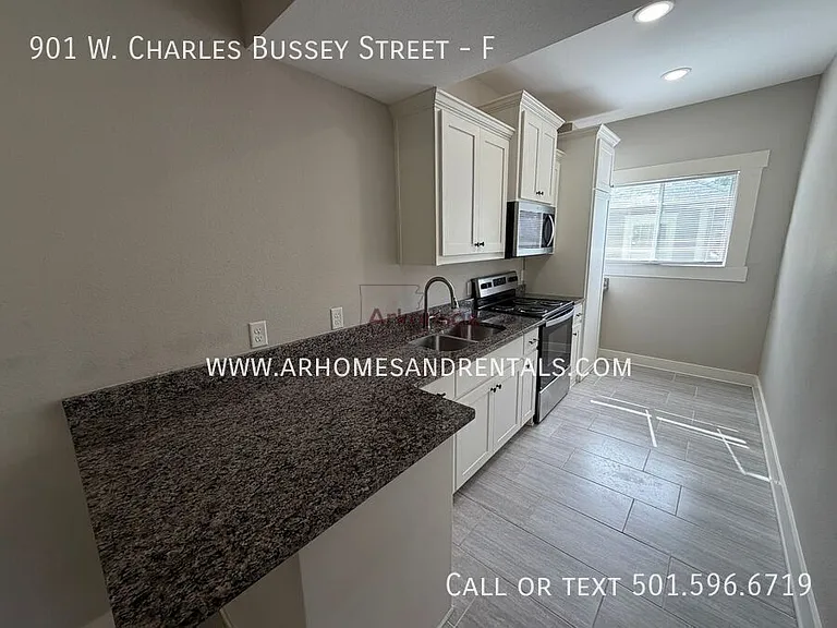 901 W Charles Bussey Ave #F — Photo 5