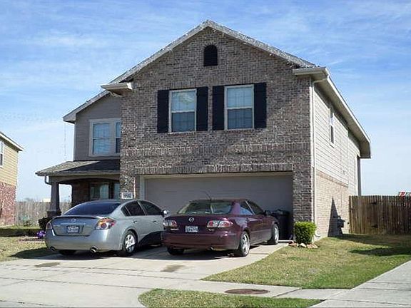 3rd image of 5327 El Tigre Ln