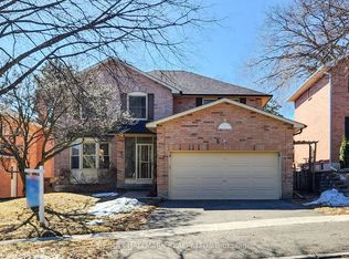 5 Valley Cres, Aurora, ON L4G4S2