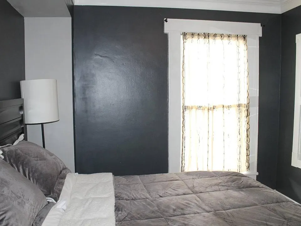 bed room