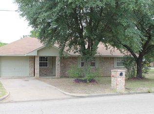 904 E Craven Ave, Waco, TX 76705