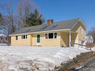 22 Pinewood Dr, Cumberland, ME 04021