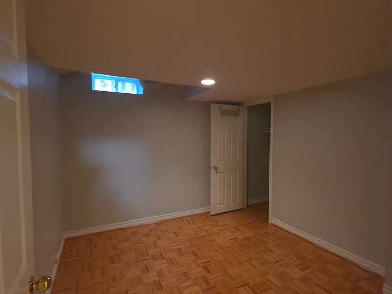 13 Beechgrove Cres #BASEMENT — Photo 12