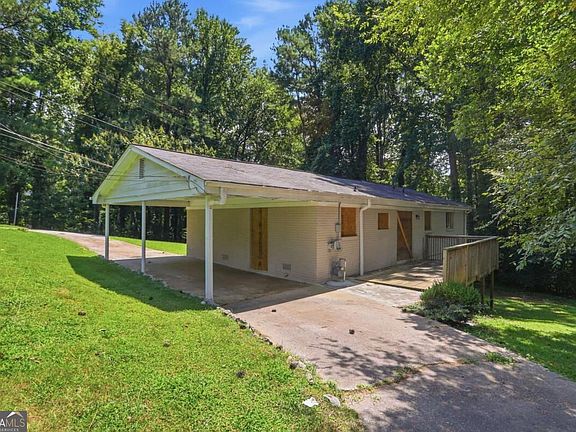 2nd image of 2785 Battle Forrest Dr