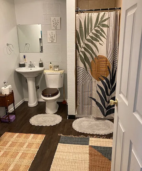 922 Madeira Dr SE — Photo 3